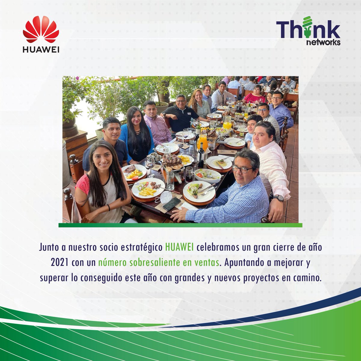 Think_Networks's tweet photo. Junto a nuestro socio estratégico @huawei celebramos un número sobresaliente en ventas realizadas este 2021. ¡Se viene un 2022 con fuerza!
#Huawei #ThinkNetworks  #TeamWork  #InfraestructuraTI https://t.co/P0FWw4N1n9