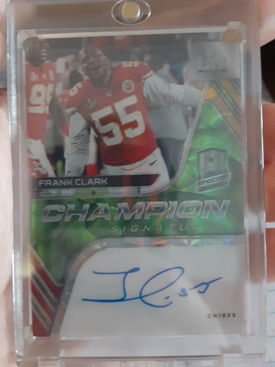 TheCardCollect5's tweet photo. Frank clark /25 30$ Obo! #Footballcards #thehobby https://t.co/tIcwx3VIQc
