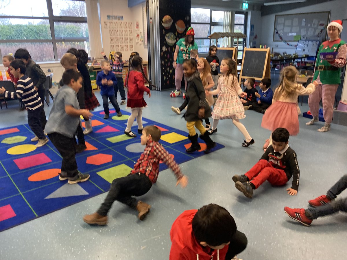 BroomhousePS P3 tweet media