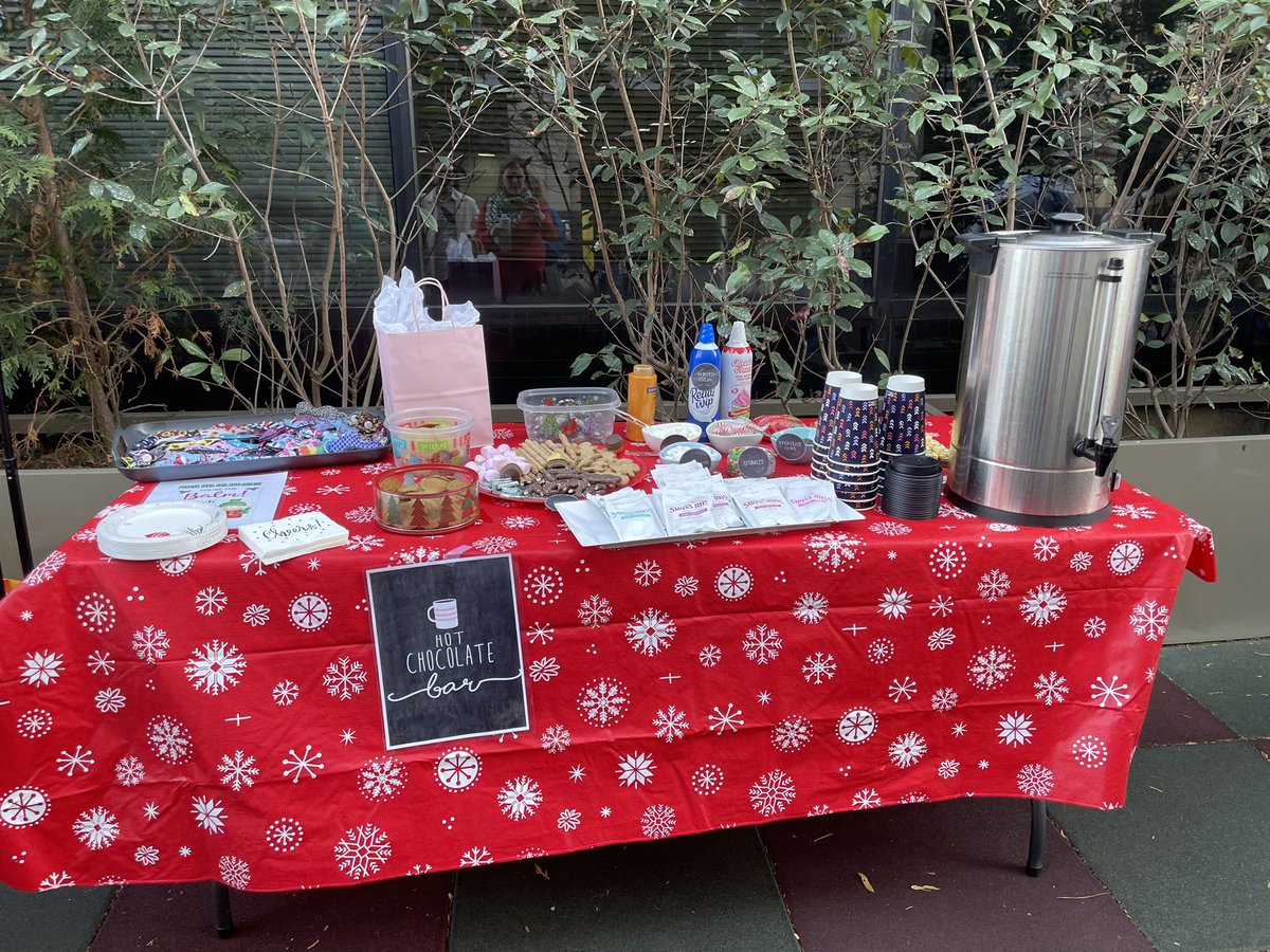 Hot cocoa anyone? Fun treat for an outdoor staff meeting <a target='_blank' href='http://twitter.com/ECSE_IS'>@ECSE_IS</a> <a target='_blank' href='http://twitter.com/APS_EarlyChild'>@APS_EarlyChild</a> <a target='_blank' href='http://search.twitter.com/search?q=celebrate'><a target='_blank' href='https://twitter.com/hashtag/celebrate?src=hash'>#celebrate</a></a> <a target='_blank' href='http://search.twitter.com/search?q=winterbreak'><a target='_blank' href='https://twitter.com/hashtag/winterbreak?src=hash'>#winterbreak</a></a> <a target='_blank' href='https://t.co/TTa4OYmFM4'>https://t.co/TTa4OYmFM4</a>