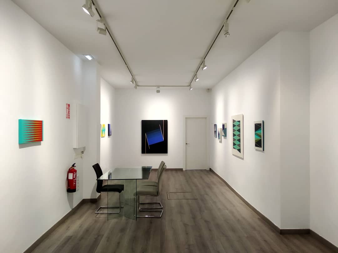 Galería Lucía Dueñas tweet media