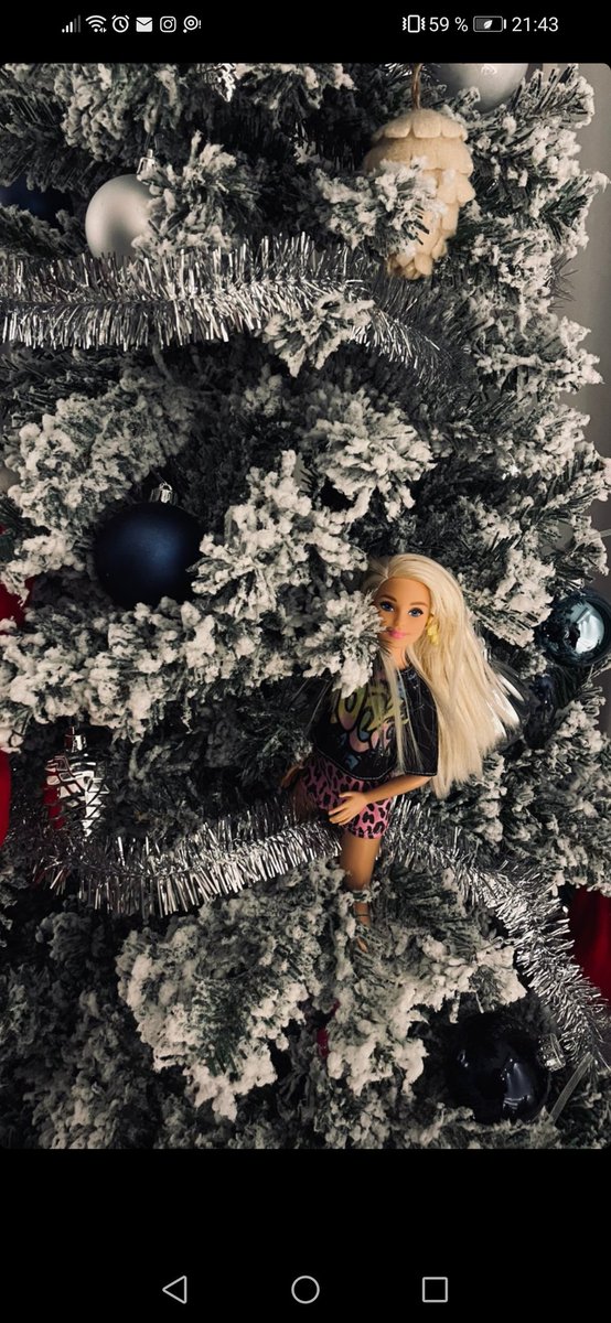 stormnadefd's tweet photo. 𝐈𝐍𝐒𝐓𝐀𝐆𝐑𝐀𝐌
@.stormnado
     ³ᵐⁱⁿ ᵃᵍᵒ
#FDChristmasTree
S'infiltrer chez elle, convertir la petite.
Faire un sapin comme la princesse voulait, ça donne le plus beaux des sapins.
Bon, Kei n'est pas encore au courant, mais on a géré le sapin ici, comme un chef tavu. https://t.co/JSW0E3kZb4