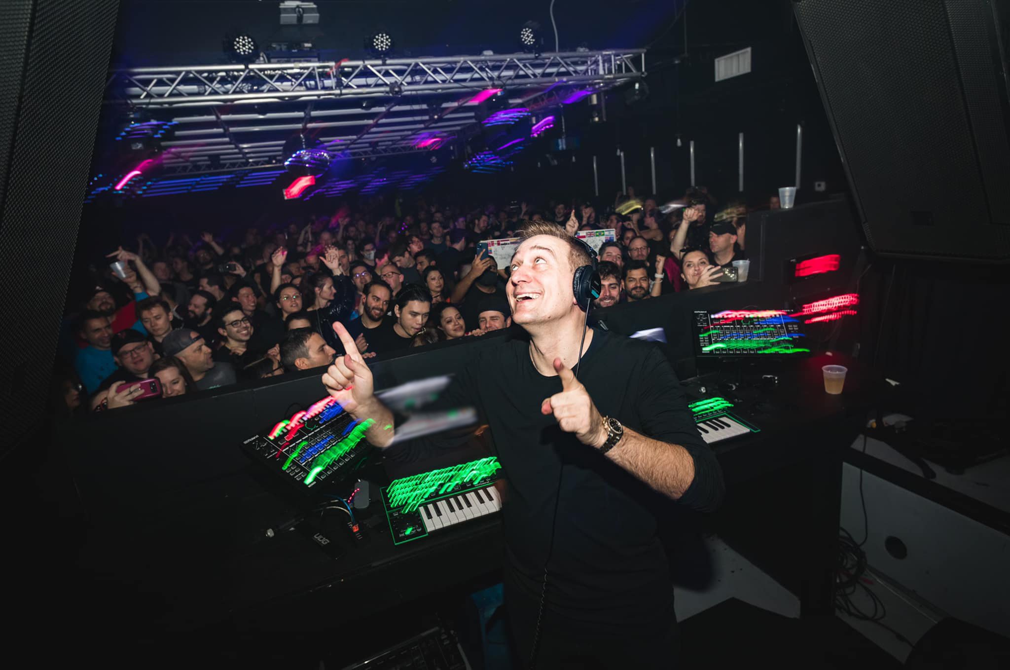 Happy 50th Birthday to legendary Paul Van Dyk!!  