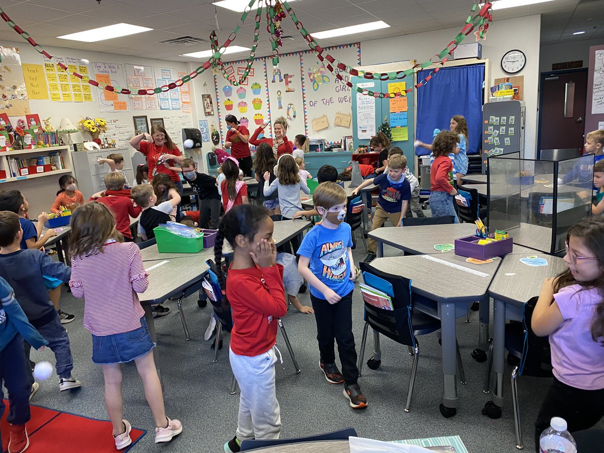 Darla Helms tweet media