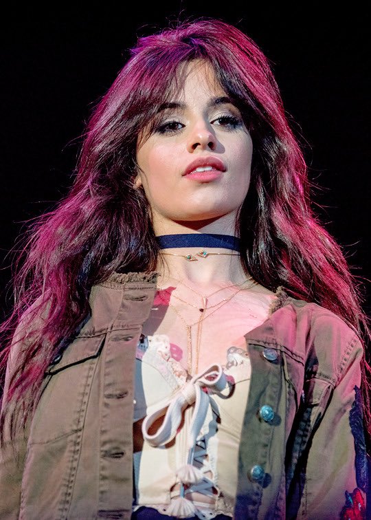 cc1daily's tweet photo. camila cabello performing at B96 pepsi summer bash june, 2017 https://t.co/nAPAHX1eIq