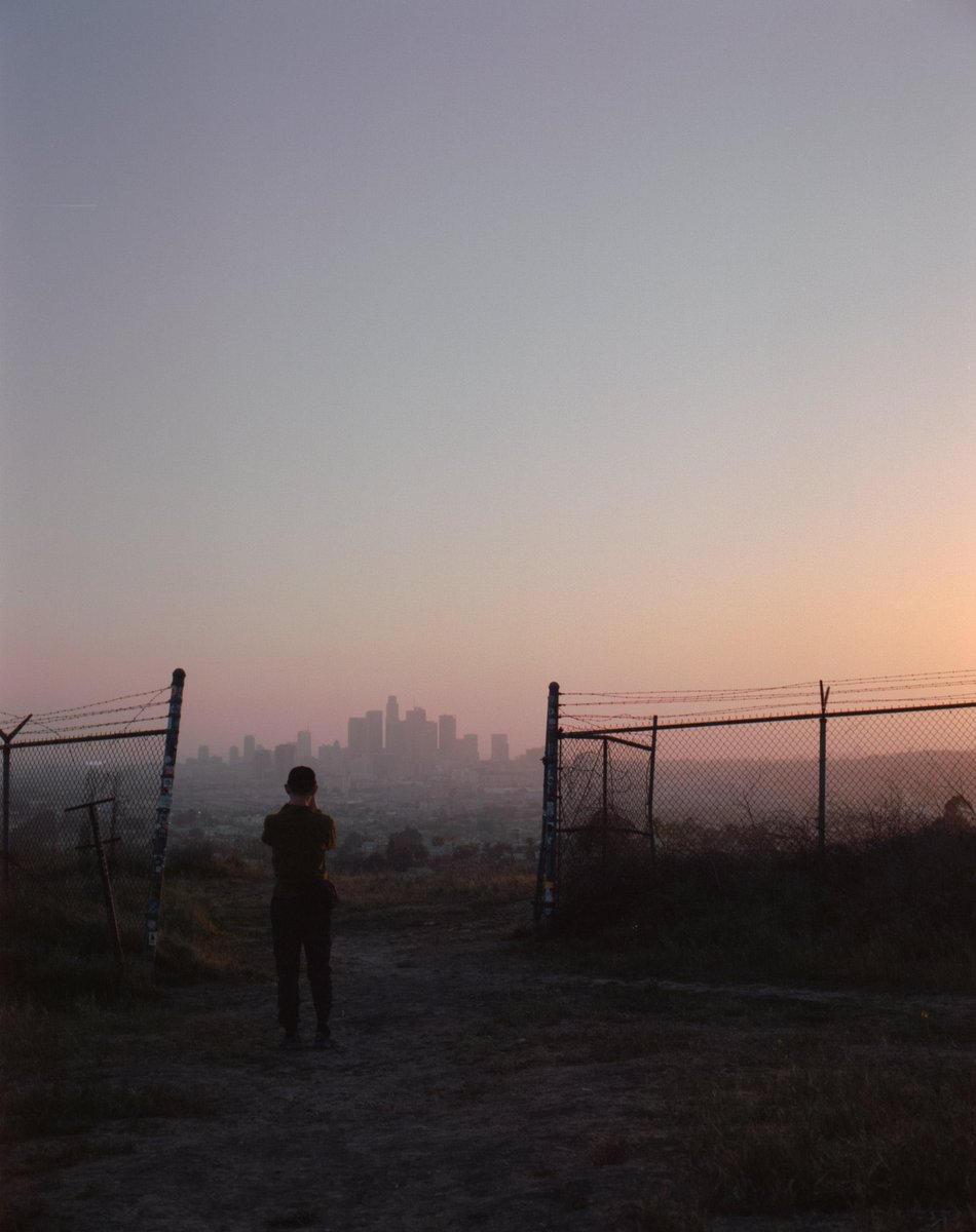 chasebaxphoto's tweet photo. Hi there. My name is Chase and I’m a writer/photographer from Tucson,AZ, now in LA. I just minted my first #nftphotography collection on @opensea. It’s called Perspectives from a City and features the following photos. I’d love for you to check in out! https://t.co/l13SkRnZWm https://t.co/sSJHiMyYjC