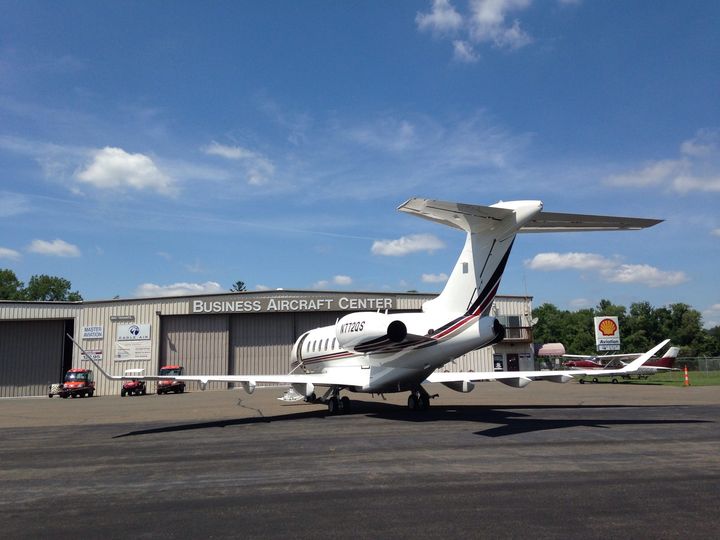 BACJetCenter's tweet photo. Lavatory Cleaning Services for your plane are available at BAC for only $85. Let us do the dirty work! Call us at 203-748-7000 to book your service. #lavservice #aircraftservice #bac #fbo #kdxr #danburyairport #ct https://t.co/w95NzzRUDQ https://t.co/okN5OlVc0J
