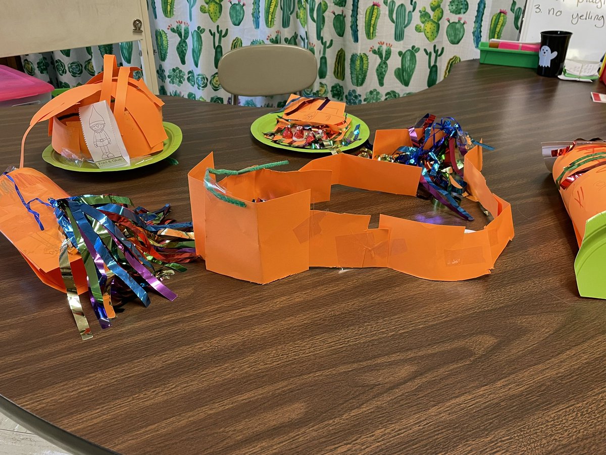 Sierra Johnson (@sjohnson_itf) on Twitter photo Our class designed and built traps to trap elves for Elf day!! So proud of them. #STEM #futureengineers <a href="/FCSBES/">Bunn Elementary</a> Our class designed and built traps to trap elves for Elf day!! So proud of them. #STEM #futureengineers <a href="/FCSBES/">Bunn Elementary</a>