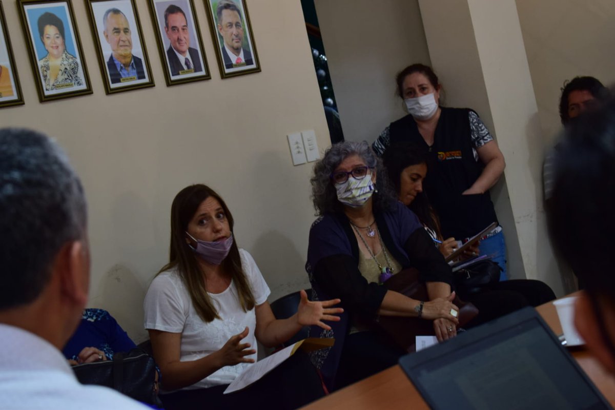 #Hoy última reunion del observatorio 2021.
Con el compromiso de seguir trabajando para el año que viene.
<a href="/gobmisiones/">Gobierno de Misiones</a> 
<a href="/herrerayflia/">Oscar Herrera Ahuad</a> 
<a href="/MDSMisiones/">Desarrollo Social Misiones</a> 
<a href="/BenildaDammer/">Benilda Dammer</a> 
@DefensorPenayo