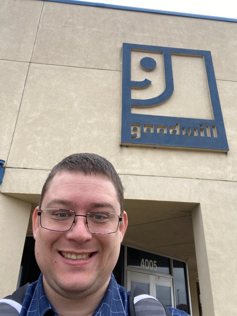 FortWorthCPAs's tweet photo. Thanks Andy Hall for presenting Money Management 101 to Goodwill Industries. E2 specifically targets displaced youth in Tarrant County who are out of school, and that are experiencing barriers to employment and education.
#financialliteracy
#txcpaservice
#Goodwill
#ESquared https://t.co/2CmgikA14p