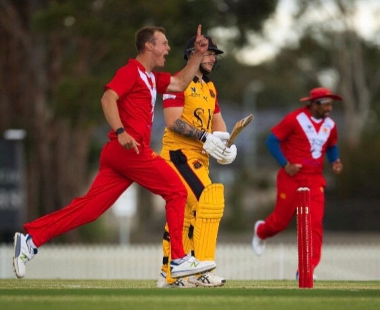 In this Q&amp;A <a href="/CarrumCC/">Carrum Cricket Club</a> feature Jackson Fry who played all his junior cricket with Carrum before taking up the challenge to play <a href="/vicpremcricket/">Vic Premier Cricket</a> with <a href="/CaseySthMelbCC/">Casey South Melbourne CC</a> 

<a href="/KING_AJ09/">AJ King</a> <a href="/bowlologist/">Damien Fleming</a> <a href="/cricketvictoria/">Cricket Victoria</a> 

stumptostump.com/carrumcricketc…