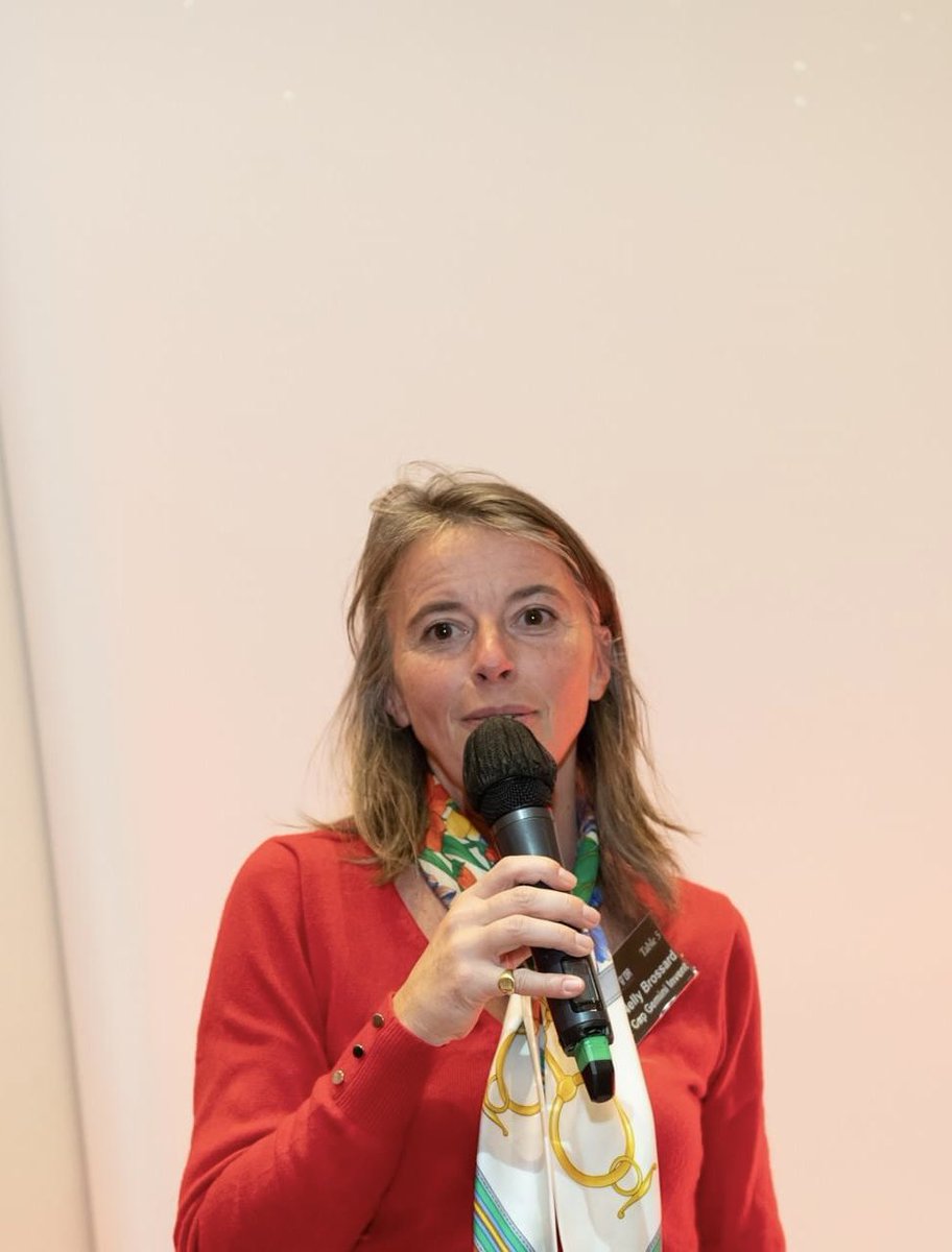 nelly brossard 💫 tweet media