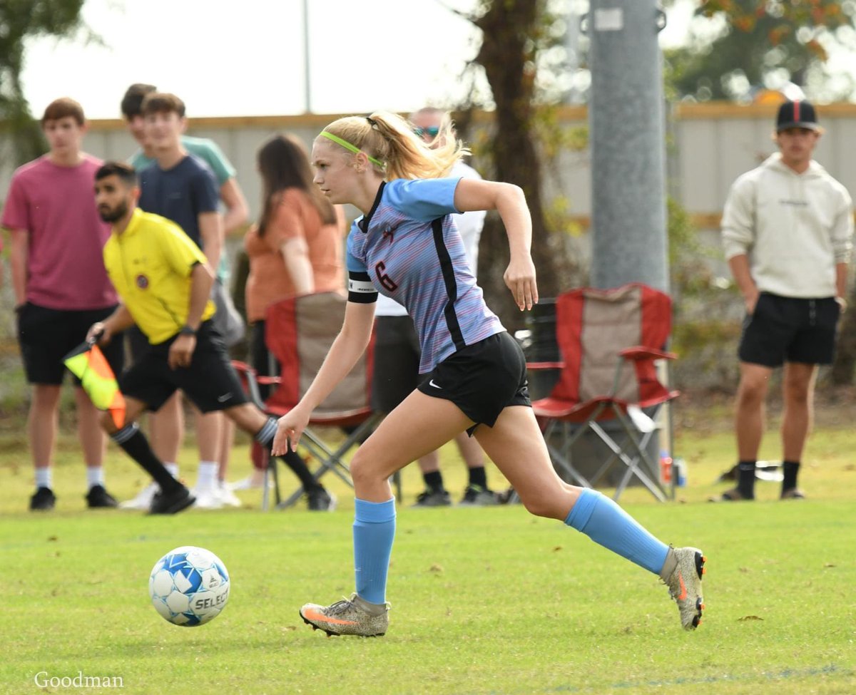 SGCSoccer1's tweet photo. Today was a great day as we got to celebrate @BrynleeButler signing with @DSCCSoccer ! B has been a tremendous asset to our program the last 4 years, and we know she will kill it at the next level! Proud of you, B! #LadyHornet⚽️ #TheSisterhood https://t.co/H2u57Ln4zf