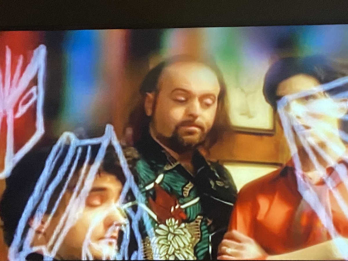 ralph_gregory's tweet photo. @BillBailey @bhlivetickets Health care workers. Didn’t feel able to come tonite. Sorry Bill. Feasting on black books instead xx https://t.co/JDTtGMlQid