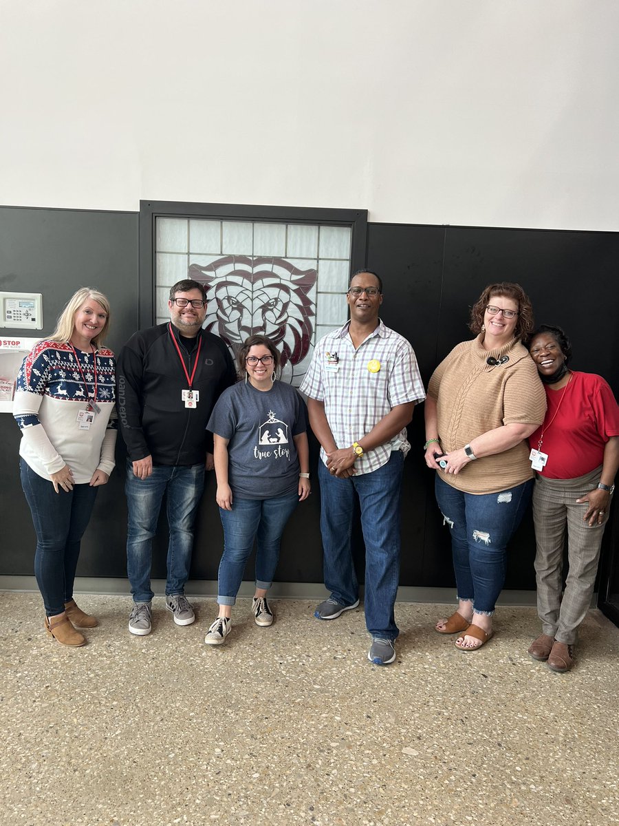 AmyRToy's tweet photo. Fantastic day learning with Lego Education and our Terrell Stem teachers!@TerrellISD @TexasLEGOman https://t.co/JqdfC5Cf7D