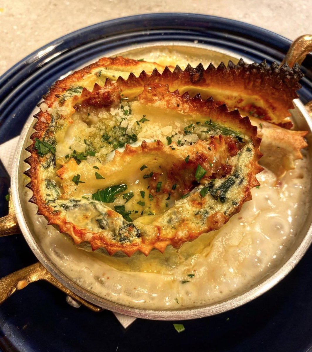 RiverHouse11apt's tweet photo. We're ready to dive right into this delicious looking Lasagna Rotolo from Porter Port Imperial. 🍴 https://t.co/2YrPMzeaPu