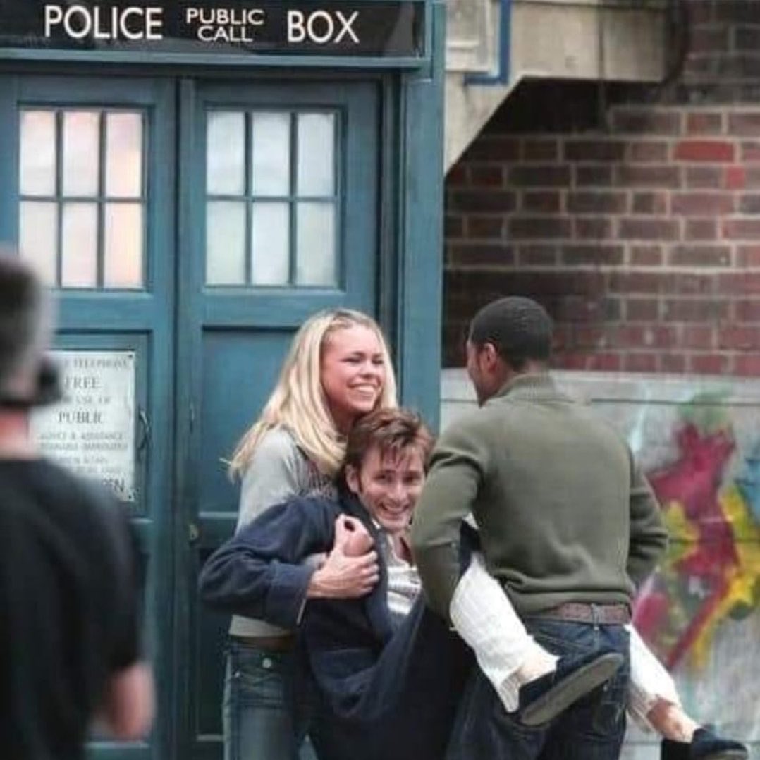 Behind_Pics's tweet photo. Doctor Who (2005-) https://t.co/IcSQLuB7x7