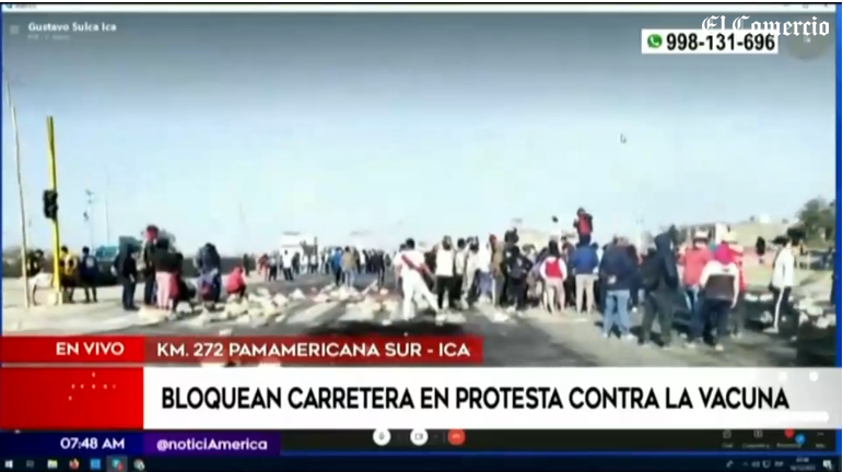 MTF_Media's tweet photo. Trabajadores bloquea la vía Panamericana en el sur de Perú en protesta por la vacunación OBLIGATORIA.
Constitución lo dice en el Artículo 2, hay libertad de pensamiento y expresión,trabajadores avalan eso.  Vacunacion obligatoria es algo que va en contra de su derecho' #Protesta https://t.co/6eEwnEz6E2