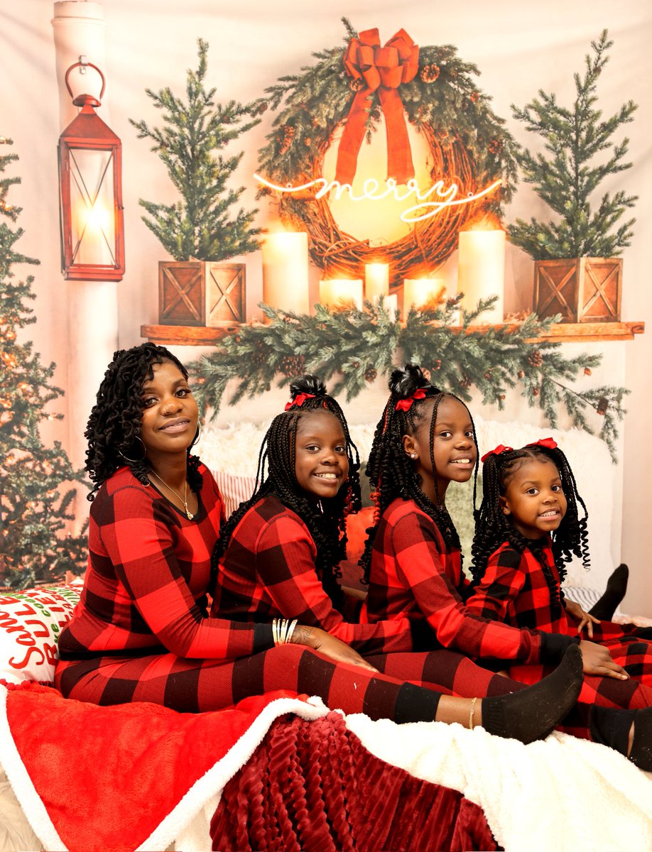 89Sexyblack's tweet photo. Family❤🖤 https://t.co/aze2VsT4wh
