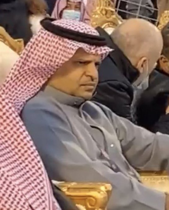نظرات مسلي لحمدالله في احد تدريبات النصر السابقة وحمدالله عنده علم ان مسلي يدري بالخيانة