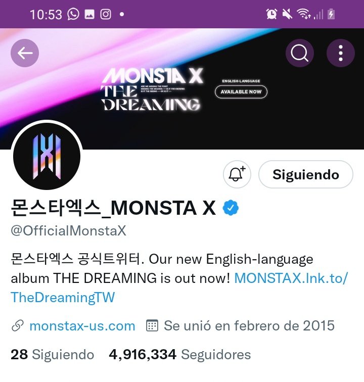 *MONSTA SE TOMA FOTO CON BTR*

YO: