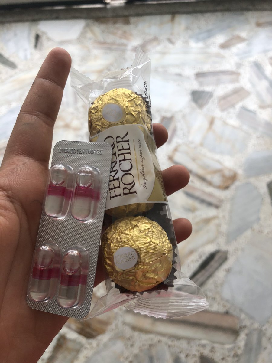 HernandezvalenG's tweet photo. Hoy me llegó el periodo y mi novio inmediatamente:            El es todo lo que está bien 🥰🤍 https://t.co/bmzB1mRd7H