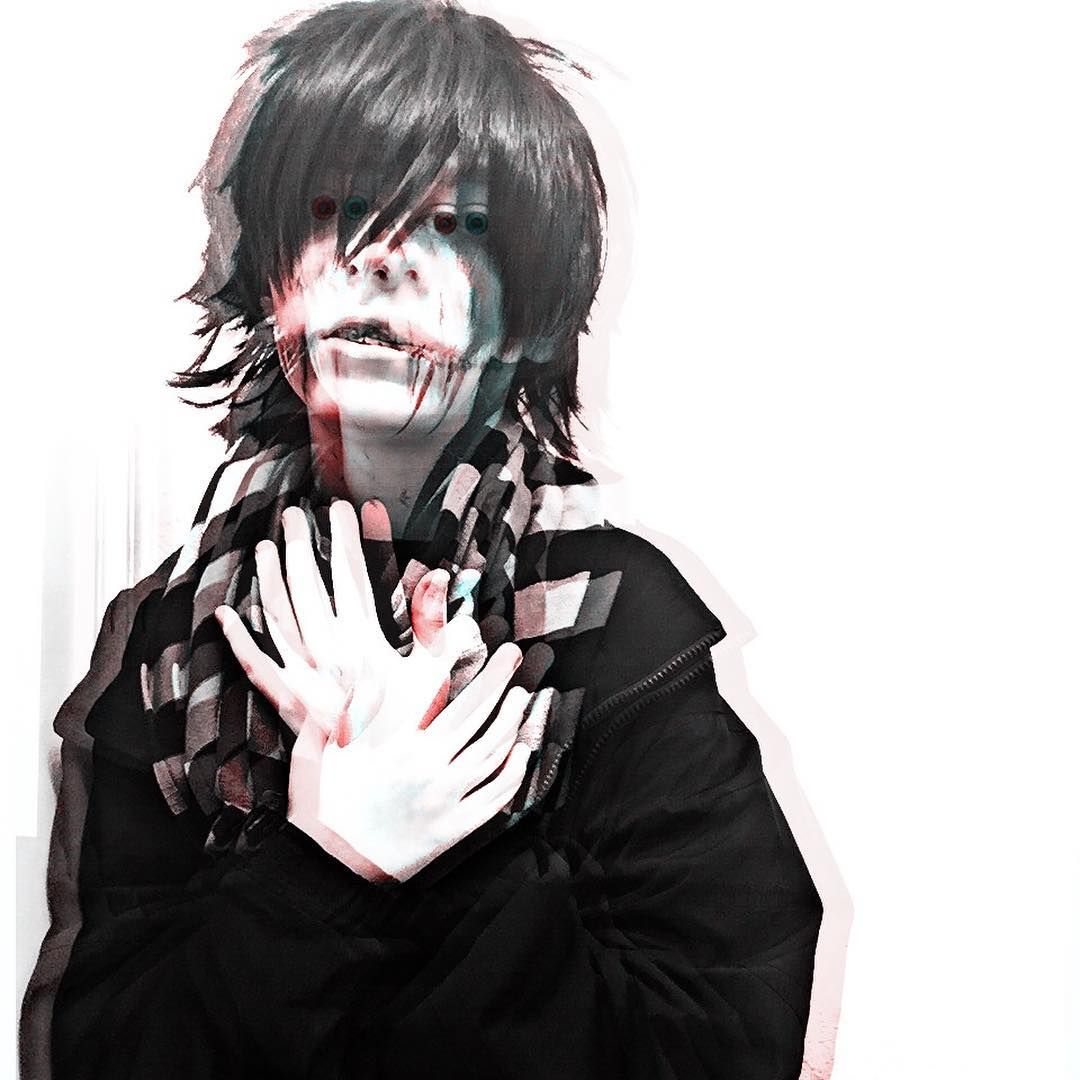 Betweenmyface блоггер. Лью вудс косплей и джефф. Just face блоггер крипипаста. Хулио иглесиас historia de un amor. Хулио иглесиас historia de un amor.