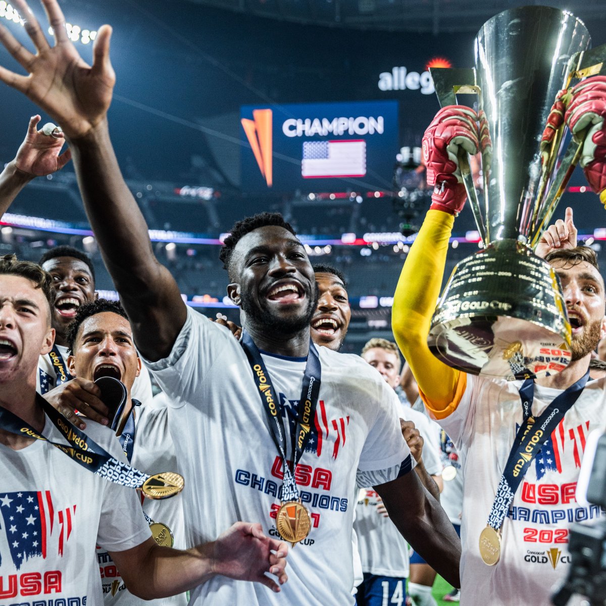 WrldSoccerShop's tweet image. ❗ Ticket Giveaway❗⁠

Thanks to @nikefootball, we are giving away a pair of tickets to the USMNT vs Bosnia in Carson, California. 

Rules
- RT &amp;amp; follow⁠
- Register 👉 bit.ly/3dVbGjR