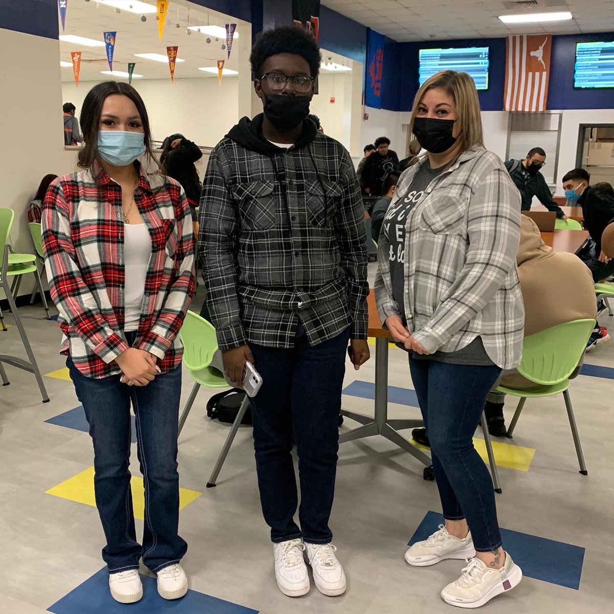 IDEA_at_Fannin's tweet photo. Check out our plaid on day no.14 of the #PLPack holiday countdown!

#ChooseIDEA #DallasISDHoliday @personalizedisd @transformdisd @dallasisd https://t.co/psEeDX3wAq