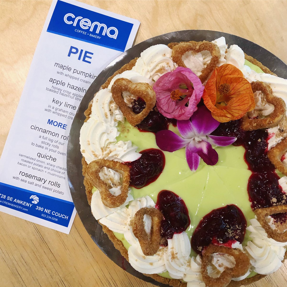 CremaPDX's tweet photo. Treat your loved ones to some Crema this holiday season 🎁 Our holiday pre-orders end December 21 - call or stop in to place yours!

#cremapdx #cremalove #holidayseason #pdxbakery #pdxcoffee #portland #pdxeats https://t.co/dKklW6RgiD