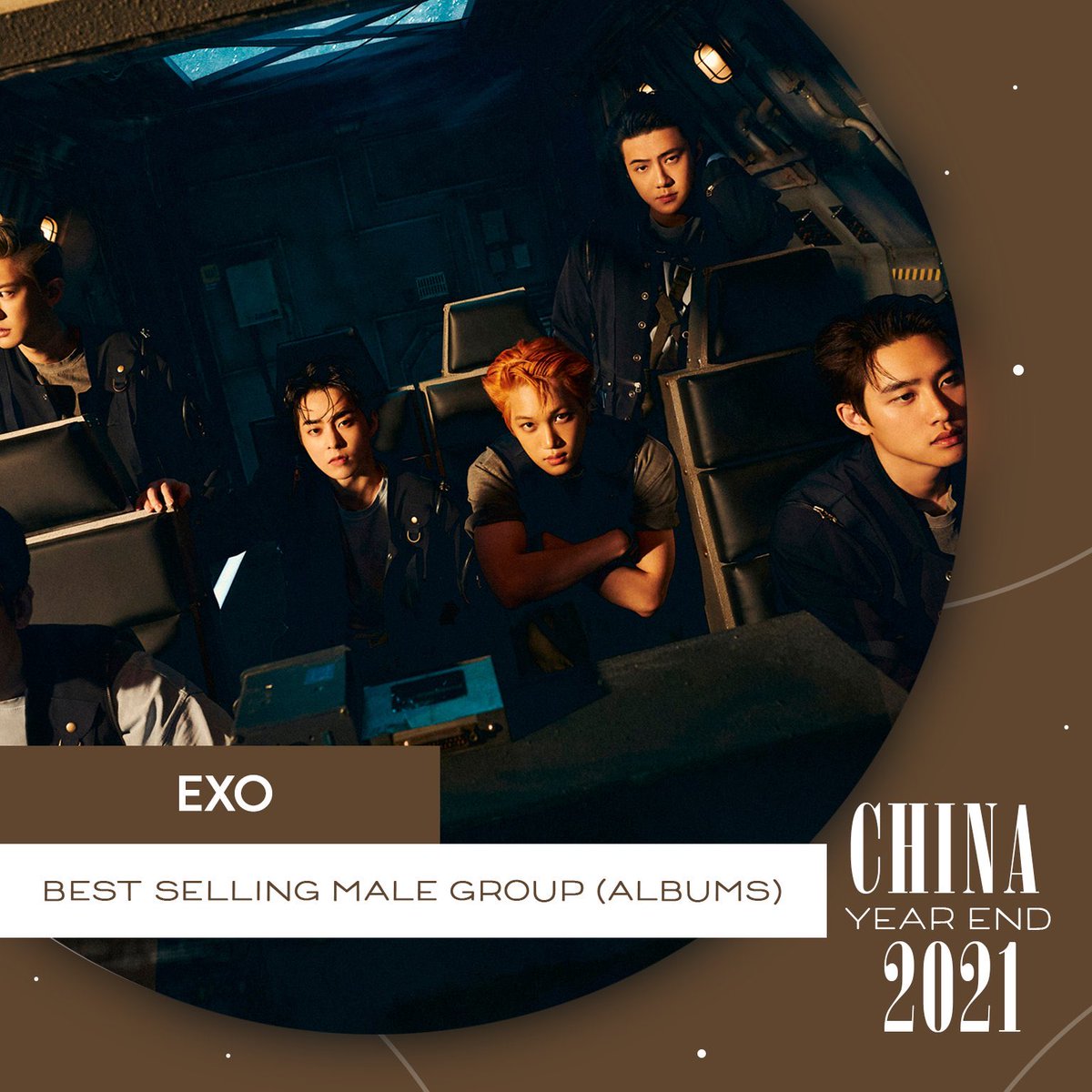 EVSS1485's tweet photo. “Don’t Fight The Feeling” by @weareoneEXO won 4 awards in #CHINAYEAREND 🎉🎉🎉
祝贺所有的获胜者们 

🏆 Best Selling Group Album
🏆 Best Selling Kpop Artist (Albums) 
🏆 Best Selling Male Group (Albums)
🏆 Best Selling Kpop Album 

Congratulations EXO &amp; CEXOL! 👏 https://t.co/IgbOSD0Sot