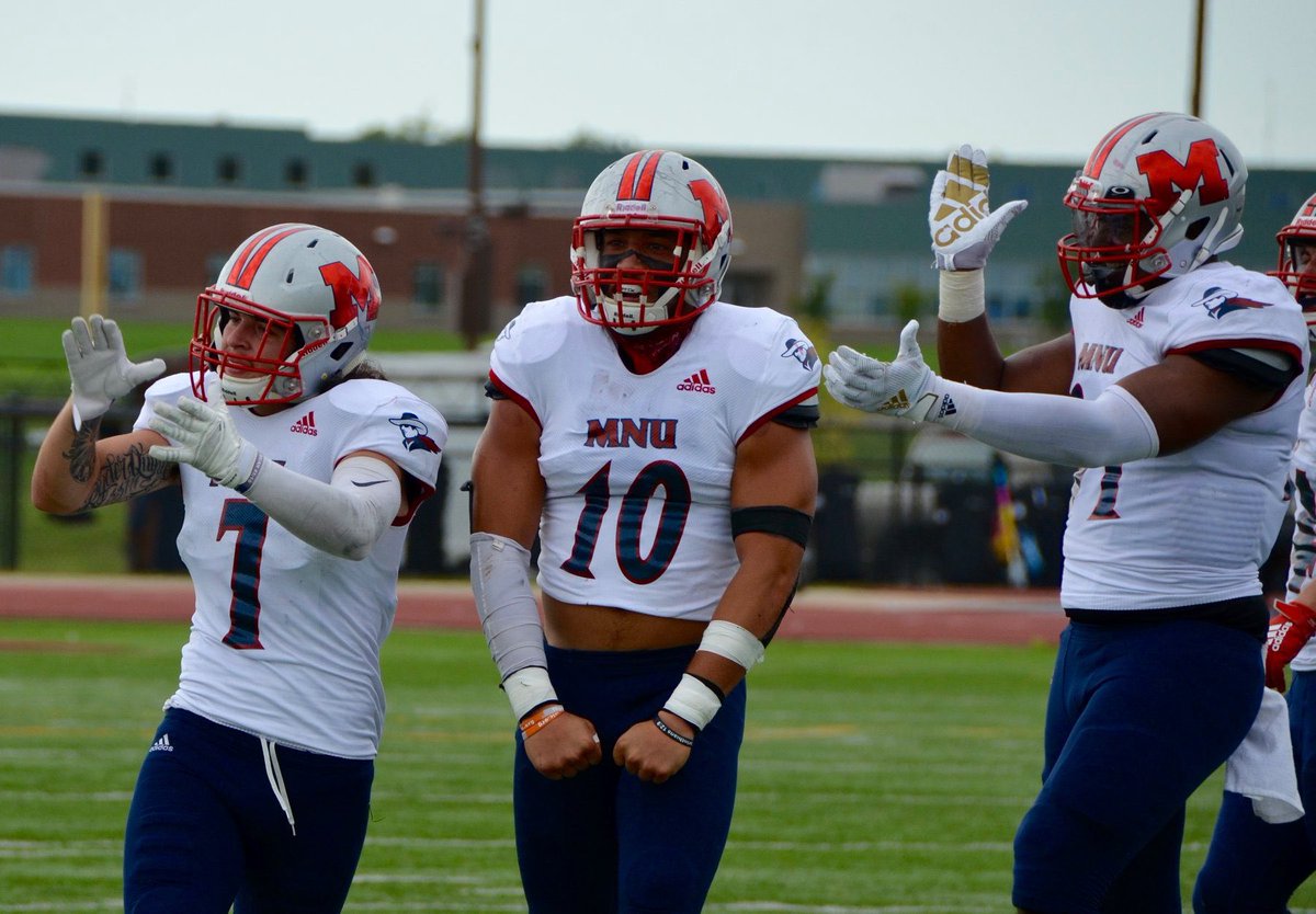 wanya_crofton's tweet photo. After a great talk with @Coach_SambolMNU blessed to receive an offer from MNU! @CoachPum https://t.co/byX1JdXRdQ