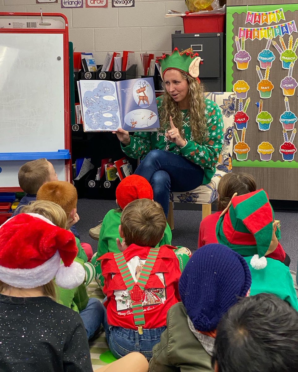 DcesDragons's tweet photo. Today is one of our favorite holiday traditions at DCES! Our admin team, Dr. Stan and Mr. Martz, visited all of the grade levels and read loud a silly holiday story to the students. So much fun! #thenaughtiestreindeer #mooseltoe @oconeecoschools https://t.co/oO0QyDgtvV