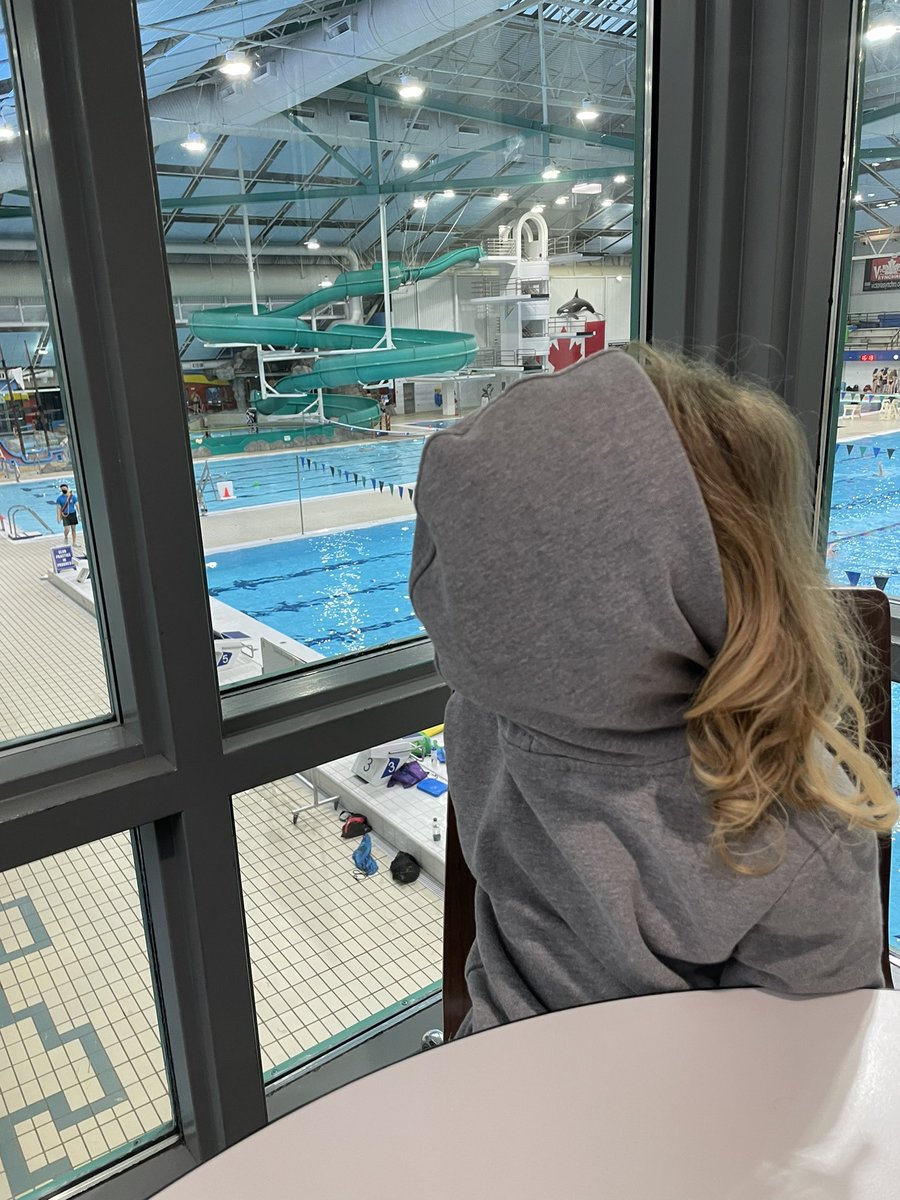 Trevor4saanich's tweet photo. My daughter has become so “cool” hanging out at @SaanichParksRec #CommonwealthPlace with the other younger siblings waiting for the older ones to finish swimming. She figures she doesn’t need a mask 😷🤿. Little hoodlum. #vaebarry #saanich #pandemicparenting #sillynessa 🏊 https://t.co/A7ZxAigDfS