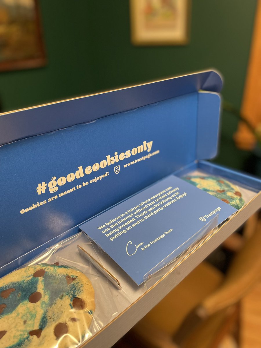 clapperman's tweet photo. Amazing marketing execution from @trustpage and such a good mission. I am so pumped to dig into these. #goodcookiesonly https://t.co/qI81pTlwrV