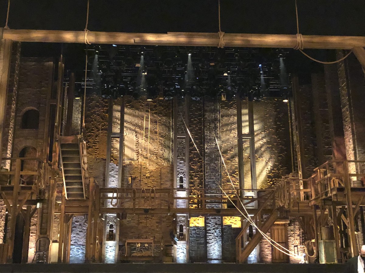 DaveGreber4's tweet photo. Oh. The room where it happens …
@SheasBFLO
@HamiltonMusical
#HamiltonBuffalo https://t.co/vRn1jiegXL