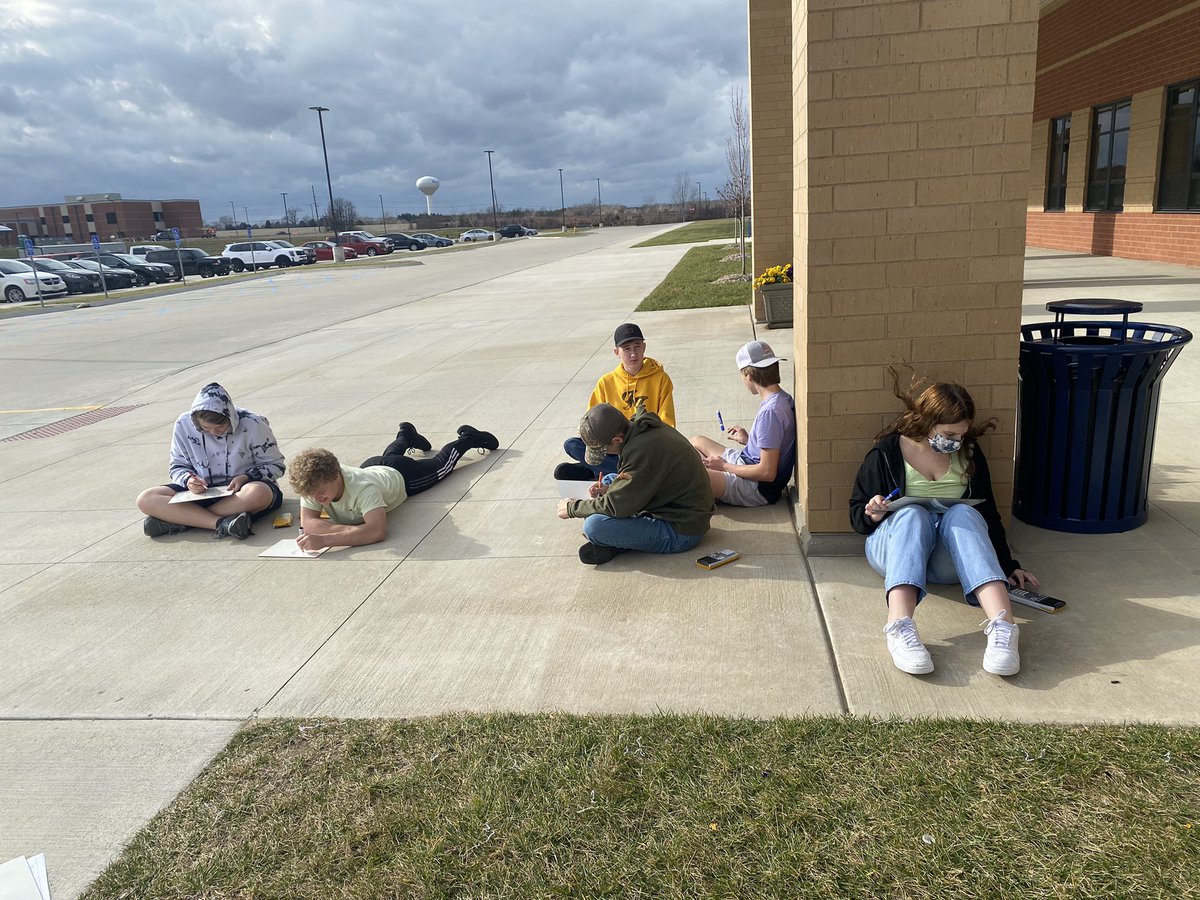 CPurcell_NPHS's tweet photo. Had to take advantage of the beautiful weather on Wednesday! Was a tad bit windy, but made for a great day solving proportions.
#OutdoorMath #SidewalkChalkNextTime https://t.co/nfhETR8kTh