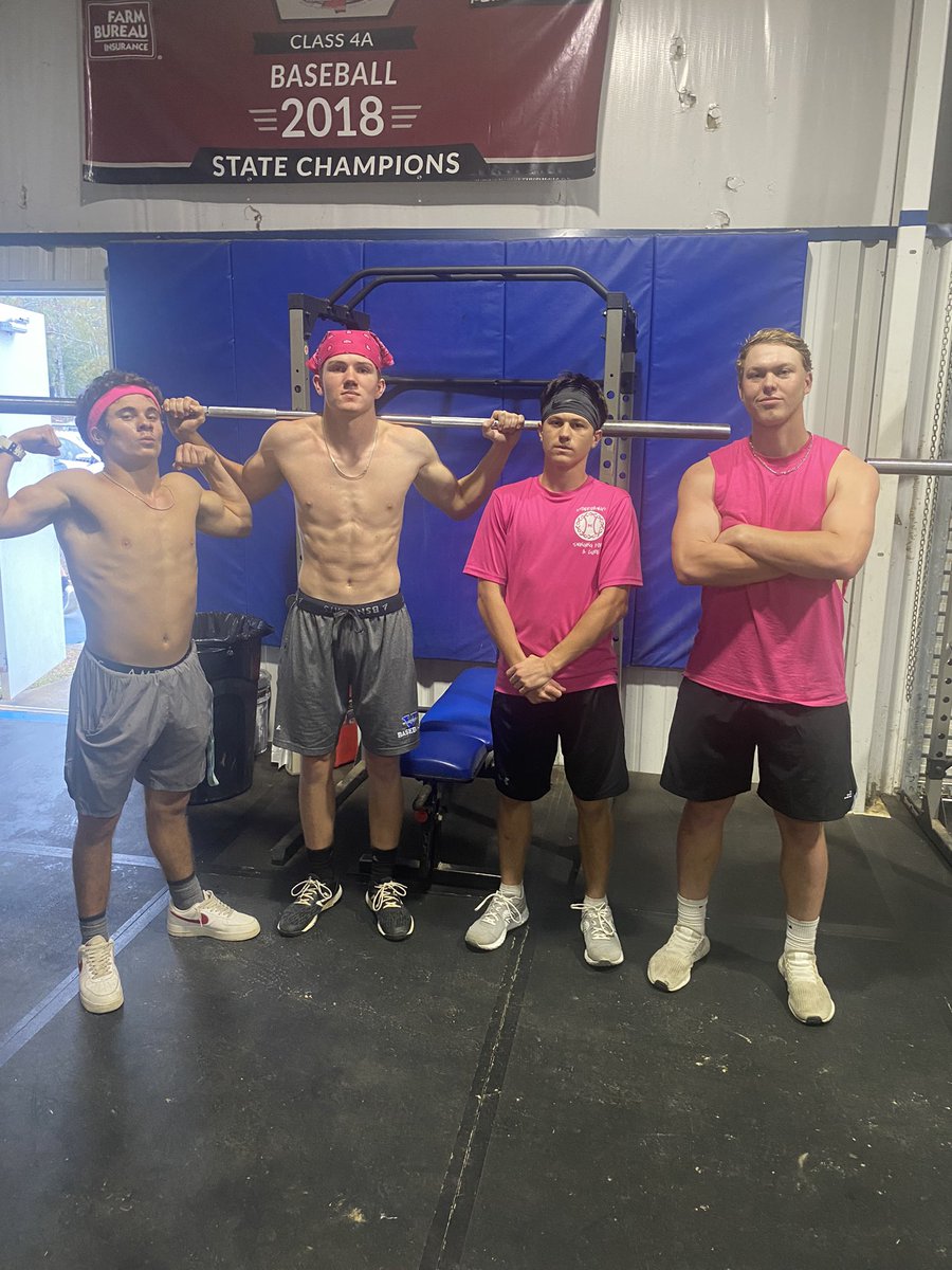 Bulldog E.A.T. final standings. Excellent fall for our guys. The spring will be here in no time. 

Individual Competition
1st: <a href="/robb_carson/">Carson Robb</a> 
2nd: <a href="/max_miller_12/">Max Miller</a> 
3rd: <a href="/asher_henley/">Asher Henley</a> 

Team Competition
Winner: Pink
#Energy #Attitude #Toughness #ForTheV