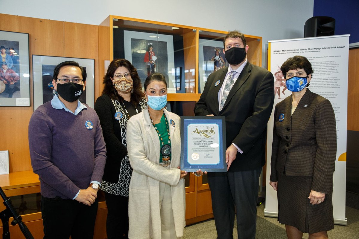 Spartans! We're thrilled to announce our plans to open a new Native American and Indigenous Resource Center on campus. 💙 💛 It will provide support and resources for Native American and Indigenous communities on &amp; off campus. <a href="/PrezPapazian/">PrezPapazian</a> 

Full story 👉 go.sjsu.edu/nativeamerican…