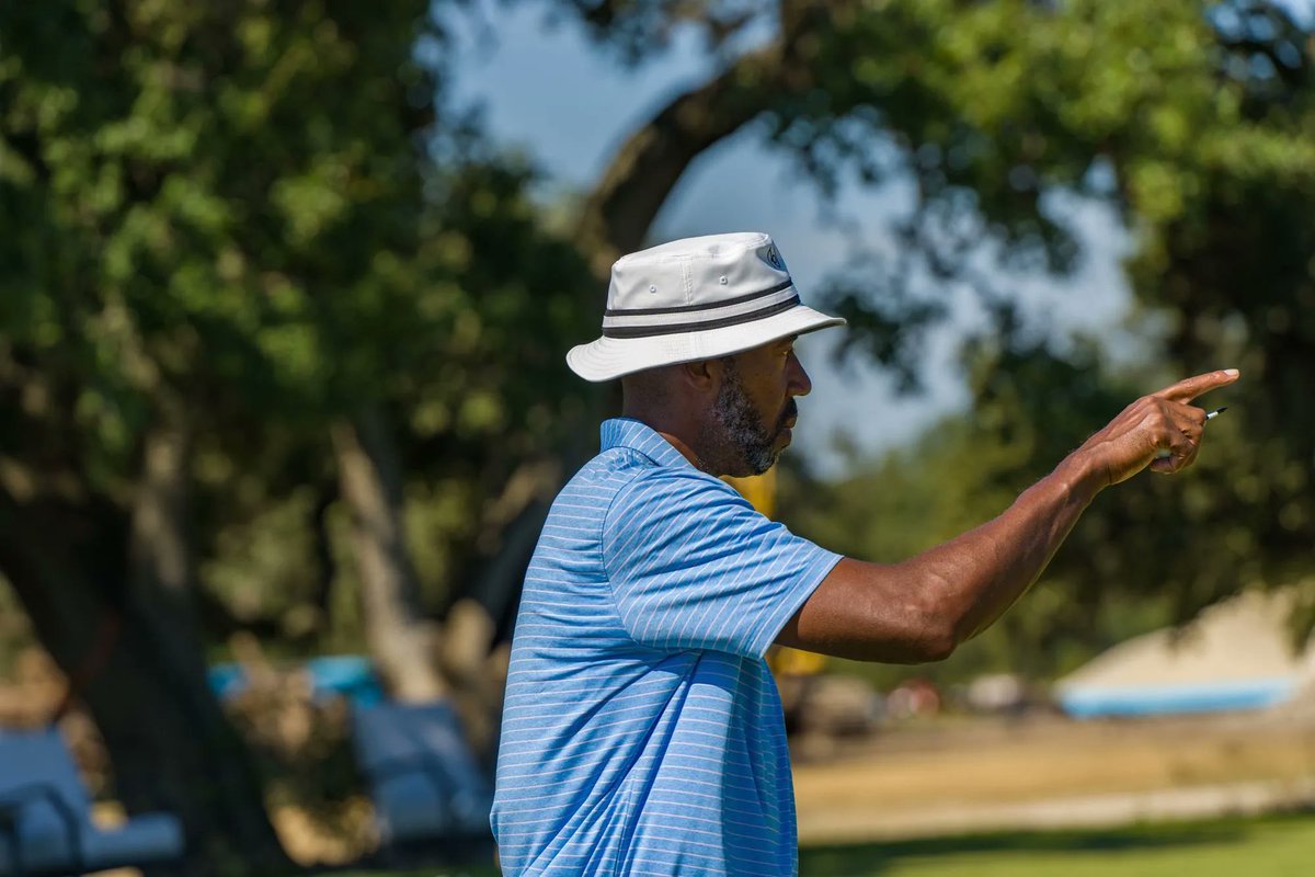 Episode 4 of #GolfForaCause is now up on our Youtube channel! Head on over to see my next adventure alongside @Spurs Legend and 3x NBA Champion Bruce Bowen! 

#Golfforacause #golf #charity #nonprofit #golfauction #golfsweepstakes #golfer #teeshot #countryclub #golfseries #youtube