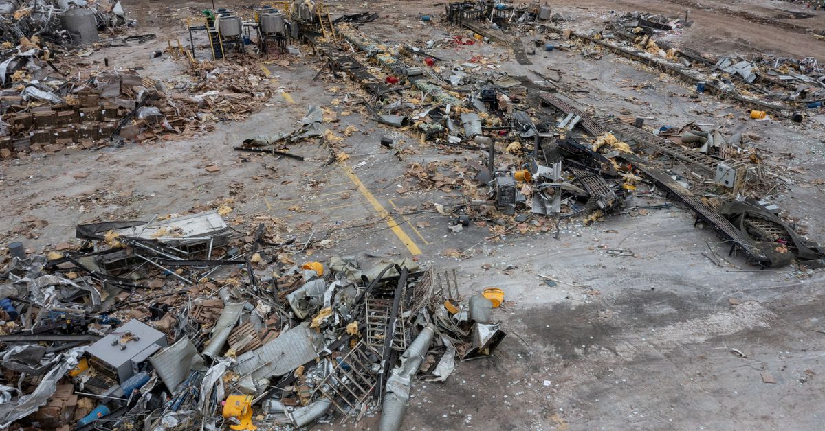 Reuters's tweet image. Workers sue tornado-hit Kentucky candle factory, say they were forced to stay reut.rs/3q5cGHP