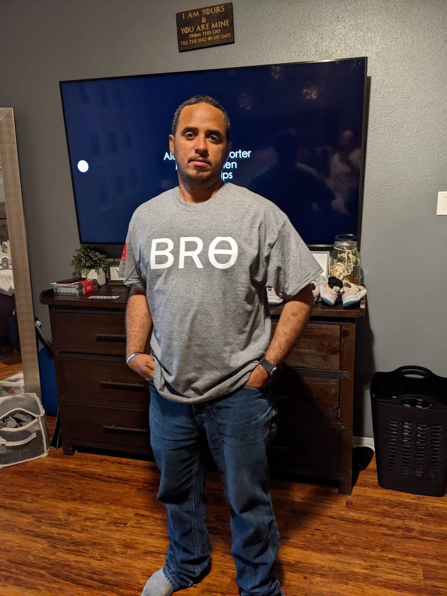 davidr0387's tweet photo. Thanks @ClayBro883 looks very nice officially a BRO #claybrogiveaway https://t.co/xqhQje8atA