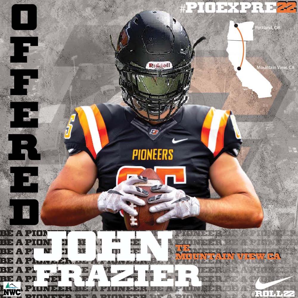 Jfraze23's tweet photo. After a great conversation with @CoachLocey I am excited to announce an offer from Lewis and Clark University! Go Pioneers! @stfrancis_fb https://t.co/51h6ftIYje