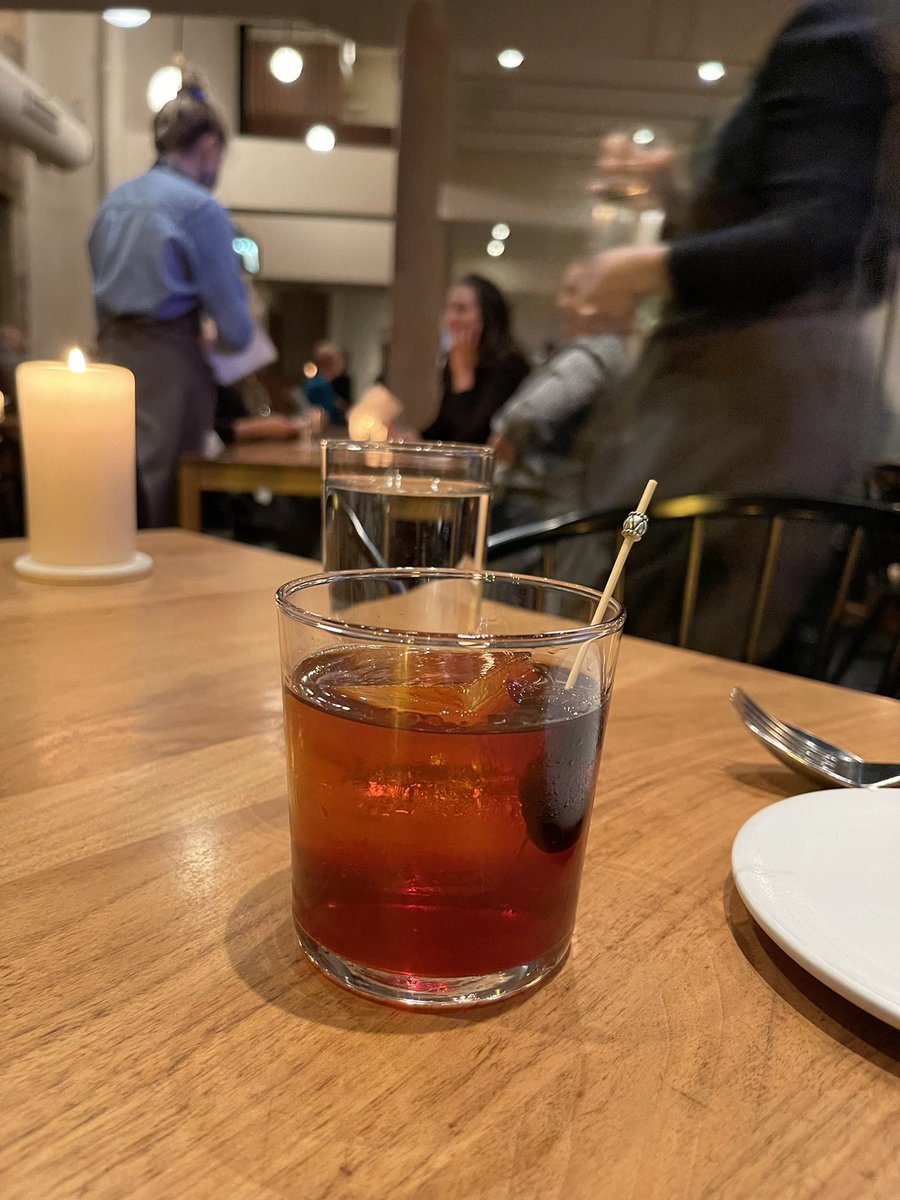 SparrowCoffee's tweet photo. I’ve died & gone to #Elske. Can I get another serving of salt-cured #anchovies to go? It’s also the only place in #Chicago where I can get a #Willett #Manhattan & an #OldRaj #Gibsons as perfect as the food. #heaven https://t.co/fRfmZY5ZnV