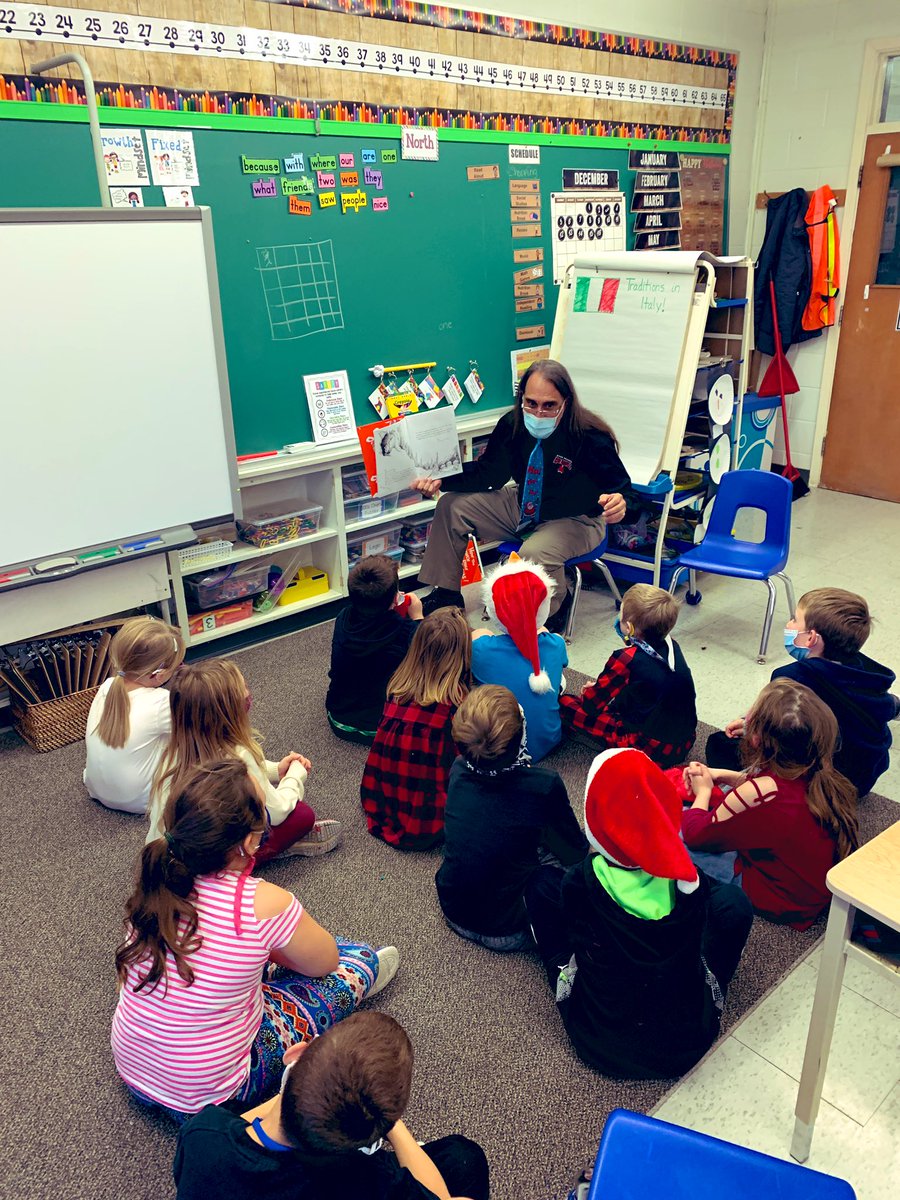 Ss enjoyed unwrapping a holiday read aloud each day since Dec 1st. Excitement is in the air <a href="/riverheights11/">riverheights</a> Thanks <a href="/Joe_Sheik/">Joe Sheik</a> for today’s read of The Grinch. 🎄♥️