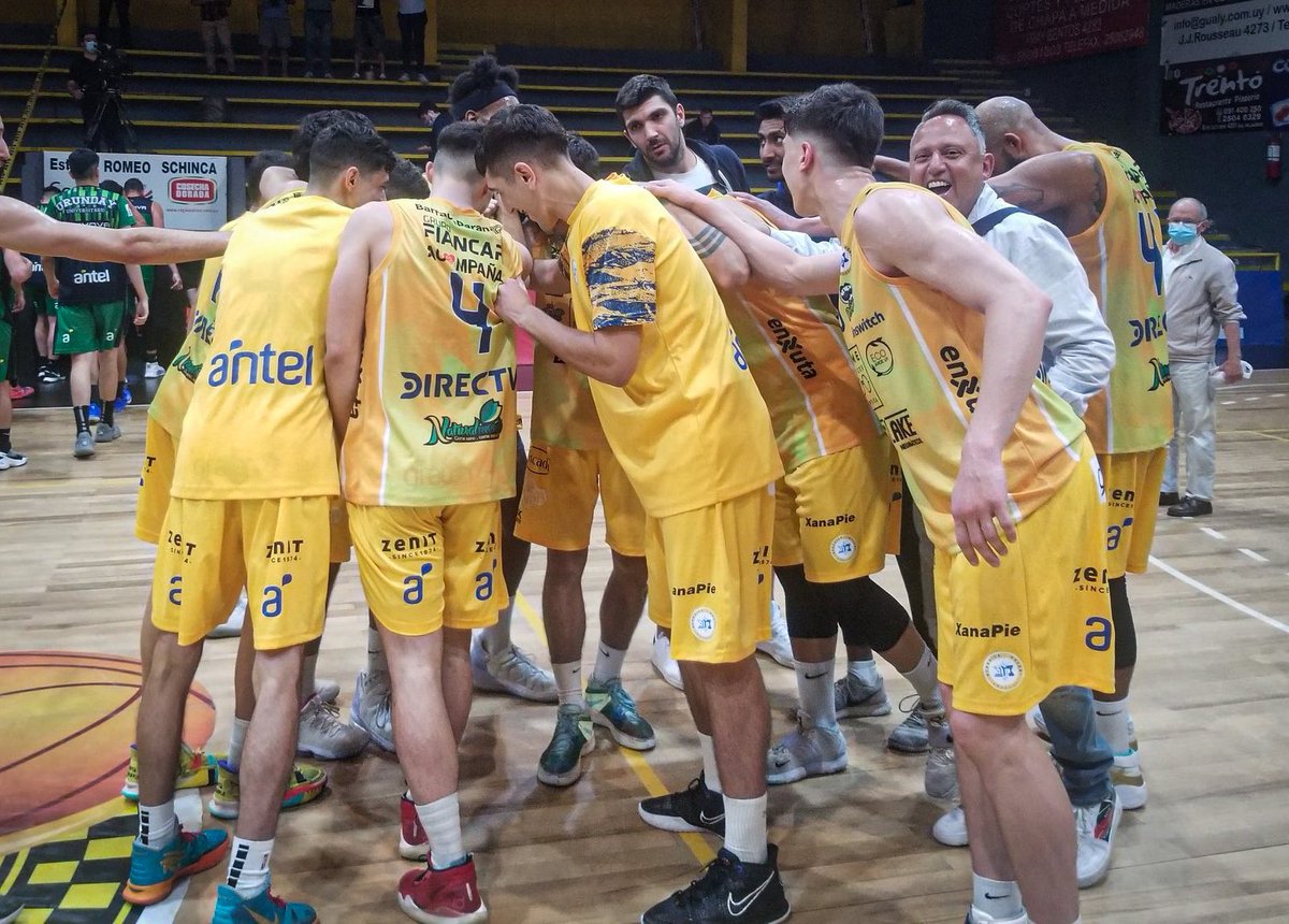 Por <a href="/LUB_Uy/">Liga Uruguaya de Básquetbol</a> triunfo de <a href="/Hebraica_Macabi/">Hebraica y Macabi - Oficial</a> sobre <a href="/ClubUrunday/">Club Urunday_oficial</a> 74-56 
Germain Jordan <a href="/jordan_germain/">#6Gawd</a> 18 pts
Gerard DeVaughn 12 pts,13 reb, 4 tap
Manuel Oyenard <a href="/OyenardManuel/">Manuel Oyenard</a> 10 pts, 7 reb, En Urunday Justin Jackson 18 pts, 10 reb