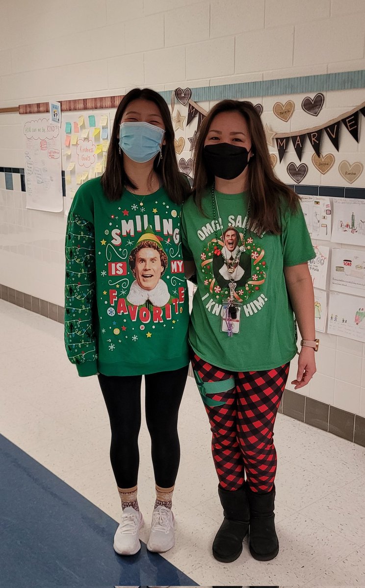 myers_marvels's tweet photo. Tacky twins ❤💚 @MsHan4th @RLCPrincipal https://t.co/hHV788ufu5