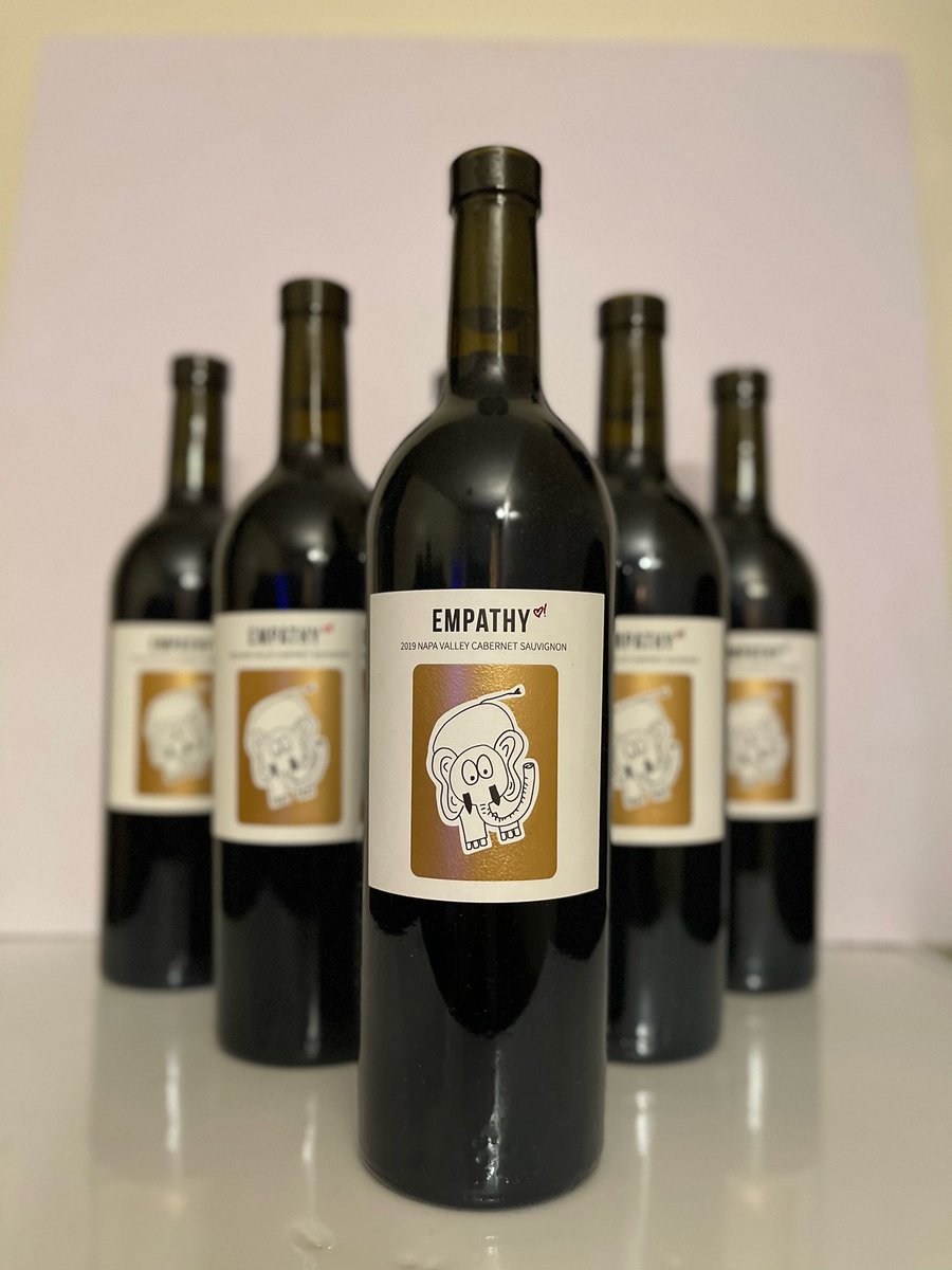cryptosncurls's tweet image. Just got these in! @EmpathyWines @garyvee @veefriends