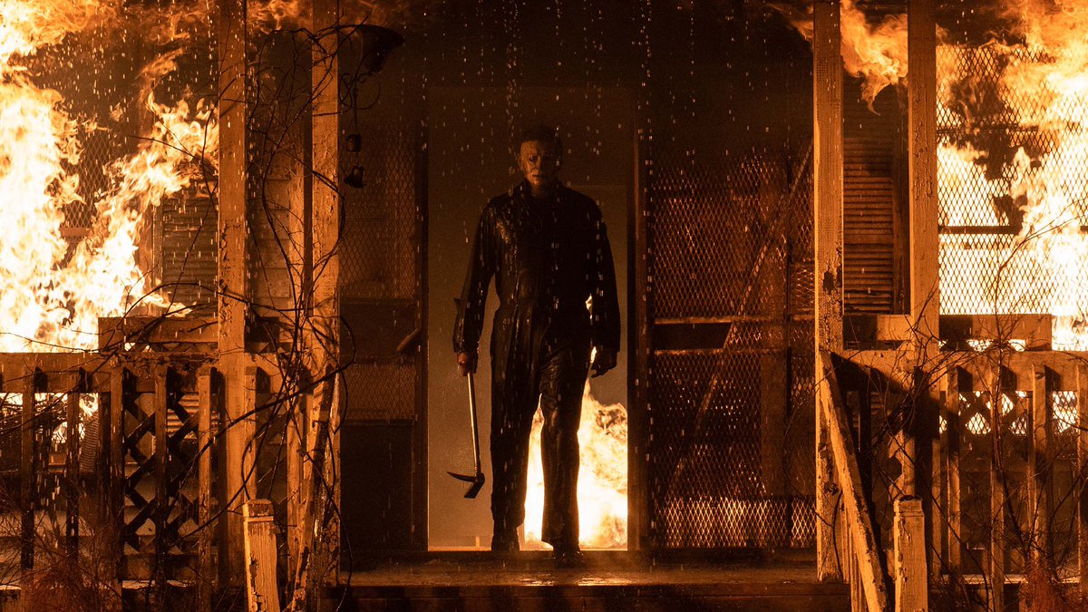 I love this scene. David’s work gave one of the most iconic shots of the year. #halloweenkillsathome