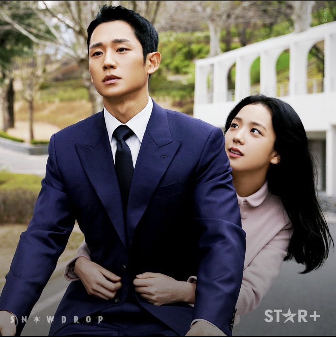 Tuyn759424464's tweet photo. First broadcast on December 18th (Sat) at 10:30pm KST
Streaming on Disney+
#Snowdrop #Disney_plus https://t.co/3nEFV6j7cB